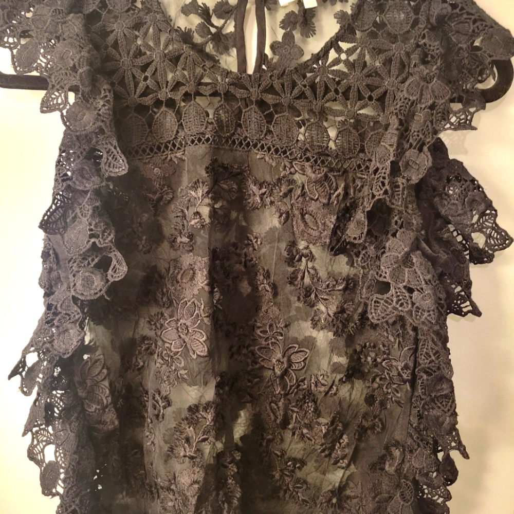 Lace shirt